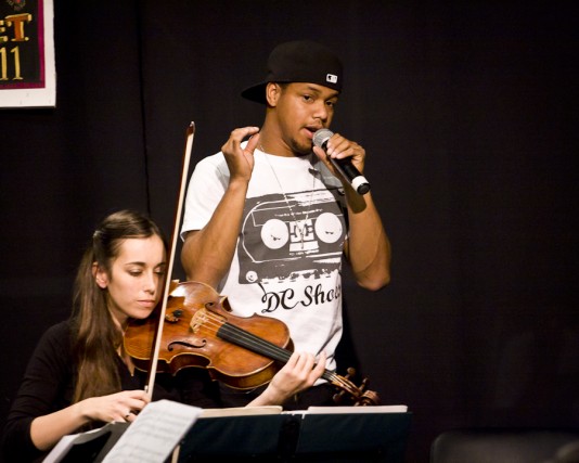 Poet Lloyd Evans performs with the Parker Quartet